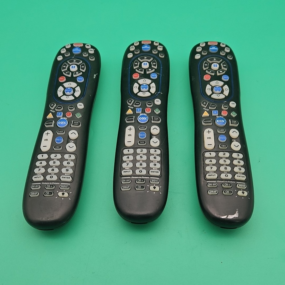 Lot Of 3 COX URC-8820-CISCO OEM REMOTE CONTROLS Tested Works‎